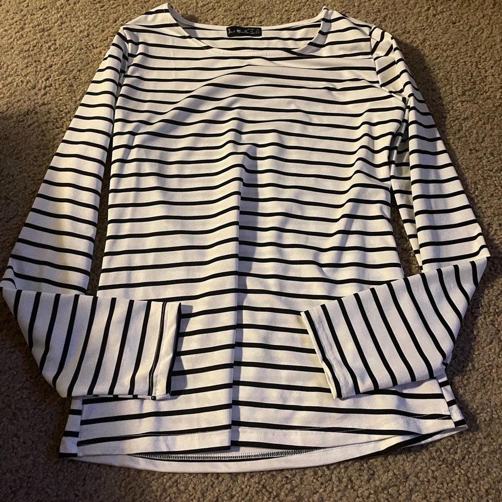 Long sleeve striped shirt